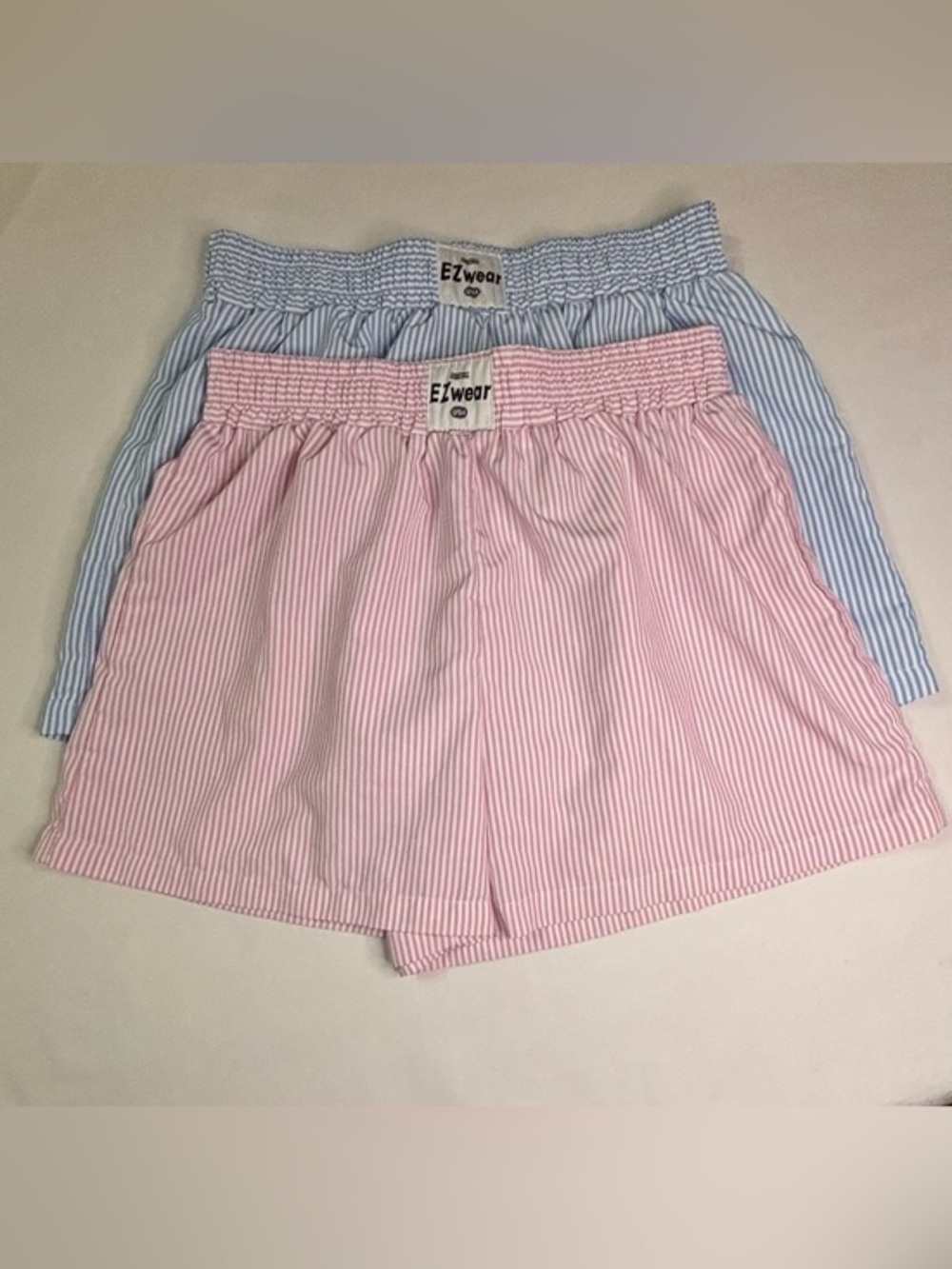 EZWear Pink & Blue Seersucker Striped Cotton Shorts Lot Sz M Preppy Coastal Old